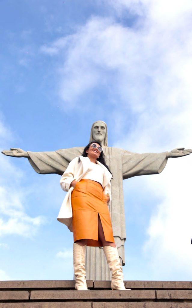 Gardênia Cavalcanti madrinha das ações sociais do Santuário Cristo Redentor promove lançamento de aromas personalizados, com parte da renda revertida para obras sociais