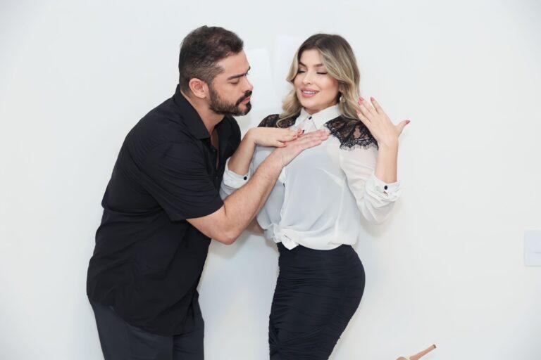Cláudia a atriz Multifacetada estreian na comédia "Velório à Brasileira " contracenando com Sidney Sampaio.
