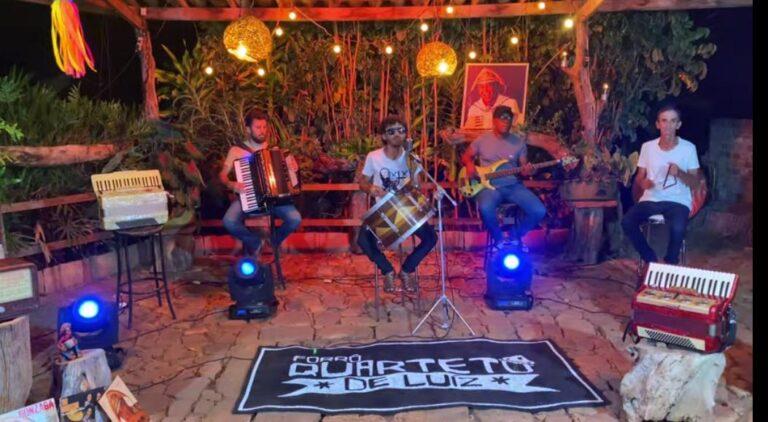 O Quarteto de Luiz, inspirado pelos ícones Luiz Gonzaga e Dominguinhos, está em uma missão apaixonante: difundir o forró autêntico.